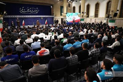 قاب متفاوتی به دیدار صبح امروز قهرمانان و مدال‌آوران ورزشی و المپیادهای علمی جهانی با رهبر انقلاب + فیلم