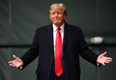  خودشیفتگی ترامپ: بعد از جرج واشنگتن من بهترین رئیس جمهور آمریکا هستم + فیلم