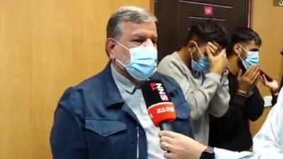  سارق قمه را که نشان داد بدون هیچ مقاومتی آیفون ۱۴ را دادم/ سارقین دستگیر نشوند دوباره آزاد شوند؛ می‌خواهیم برخورد جدی شود