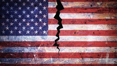  چگونه همه چیز در آمریکا به «چپ یا راست» کدگذاری شد؟