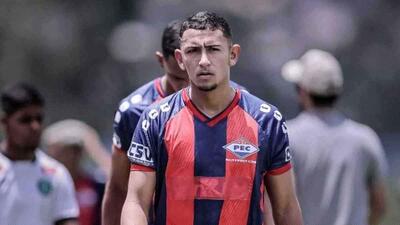  مرگ دلخراش یک بازیکن برزیلی پس از تصادف با گاو