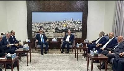  دیدار وزیر خارجه ترکیه با رهبران حماس در قطر