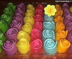  ژله رولی به شکل گل رز