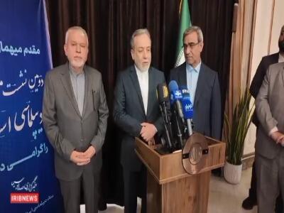 عراقچی: ویتکاف از طریق واسطه‌ تماس‌هایی با ما برقرار می‌کند