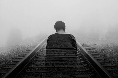 پایان، آغاز دیگری است: بازگشت از افکار خودکشی به زندگی