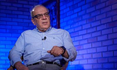 انتقاد تند عباس عبدی از نظام امتیازدهی و سهمیه‌ها/ تا حالا چندتا از فرزندان مسوولان قهرمان ورزشی شده‌اند؟ ولی تا دلتان بخواهد مدیران حکومتی هستند!