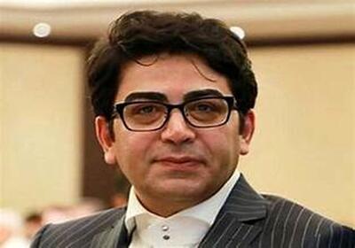  فرزاد حسنی: سایه من را در صداوسیما با تیر می‌زدند!