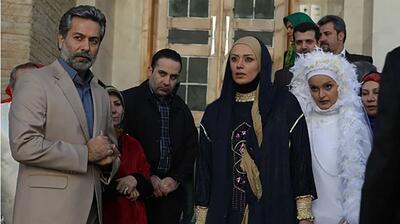  قاب عاشقانه بیتای سریال آوای باران با همسرش
