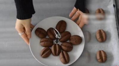  طرز تهیه شیرینی دانه قهوه، آسان، شیک و خوشمزه