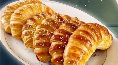  بهترین و کامل ترین طرز تهیه پیراشکی گوشت با خمیر جادویی !