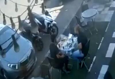  لحظه سرقت سارقانی که امروز توسط پلیس دستگیر شدند + ویدئو