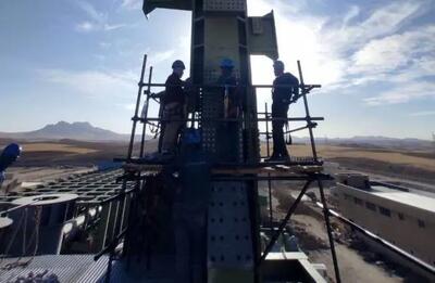  پیشرفت پروژه عظیم فولاد کردستان در قاب تصویر/ آغاز مرحله دوم نصب اجزاء کوره