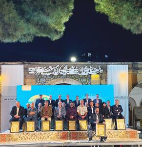  برگزاری مراسم نکوداشت نامداران فرهنگ و هنر ایلام در قلعه تاریخی والی