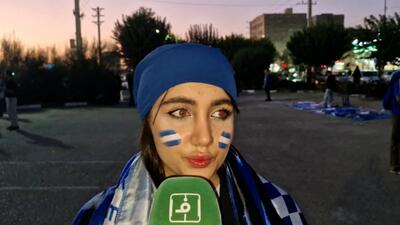  خانم هوادار استقلال: پدر و مادرم استقلالی بودند