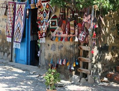  پرونده ثبت جهانی شهر گلیم عنبران آماده شد