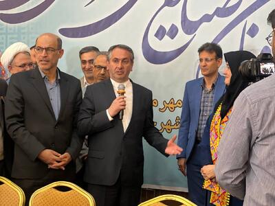  بیوته: رفع مشکلات هنرمندان صنایع دستی در دستور کار است