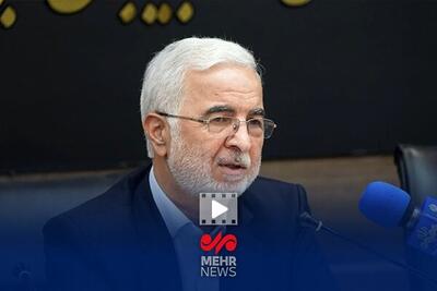  مومنی: ‌انتصاب فرمانداران و استانداران نشان داد ملاک ما شایستگی است
