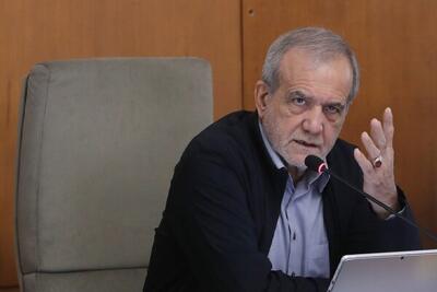 پزشکیان: چرخه معیوب فعلی، ارز را به جیب واسطه‌ها می‌ریزد