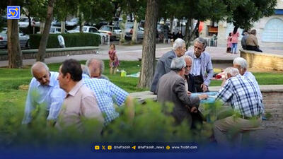  بازنشستگان سرگردان در بیمارستان و مراکز درمانی