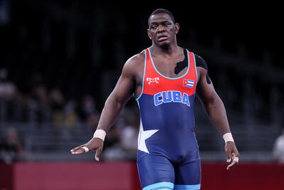  مقایسه با فلپس و بولت را دوست ندارم؛ لوپز: 10 سالگی خانه را ترک کردم!