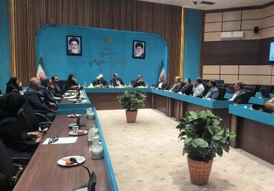 یک میلیارد ریال کمک درمانی به مددجویان مهریزی - تسنیم