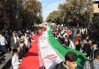 برگزاری راهپیمایی یوم‌الله 13 آبان با محوریت  شعور فاطمی و شور حماسی  - تسنیم