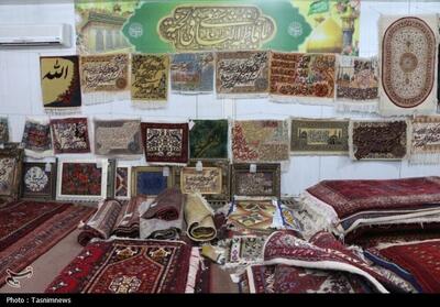 عرضه فرش‌های متبرک حرم حضرت معصومه(س)  تصاویر - تسنیم
