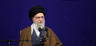  تصاویر/ دیدار دست‌اندرکاران کنگره بین‌المللی علامه میرزای نائینی با رهبر انقلاب