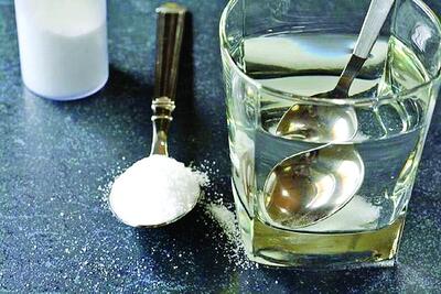  غرغره آب نمک تا چه میزان در رفع سرماخوردگی موثر است؟