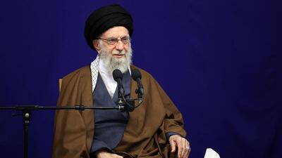  رهبر معظم انقلاب: نوآوری علمی و اندیشه سیاسی دو ویژگی برجسته علامه نائینی بود