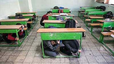  لزوم آموزش آمادگی زلزله از دوران خردسالی؛ مانورهای مدرسه‌ای بدون آموزش جدی تأثیرگذار نیستند