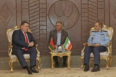 وزیر دفاع: ایران از گسترش همکاری‌های دفاعی - صنعتی با بلاروس استقبال می‌کند
