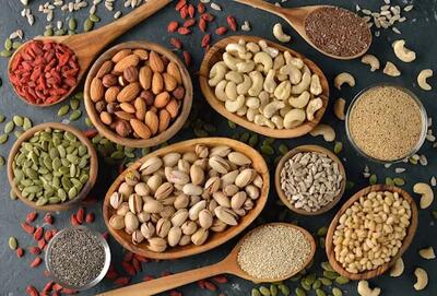  روش‌ های خانگی برای از بین بردن بوی کهنگی آجیل