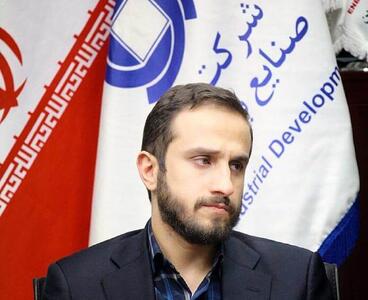 صادق الحسینی: انحلال بانک آینده لازم و ضروری بود