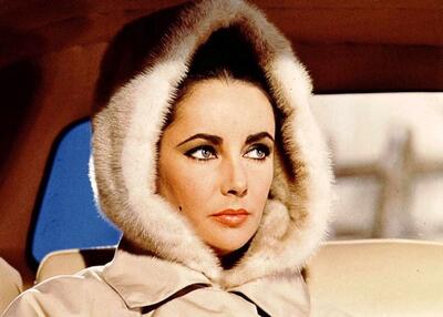  پرطرفدارترین بازیگر زن جهان شیفته این مکان در ایران شد