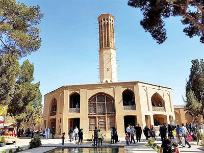 7000 گردشگر خارجی در یزد