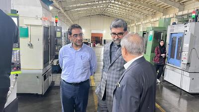 بازدید معاون وزیر صمت از مژده وصل شیراز در آبیک؛ تأکید بر توسعه ماشین‌سازی و ساخت داخل قالب‌های خودرو در ایران - سایت خبری اقتصاد پویا