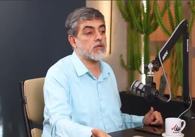 هاشمی گلپایگانی دبیر سابق ستاد امر به معروف در مناظره با صادق زیباکلام: شما می‌گویید تمام بند بند وجودم لیبرال است، من هم می‌گویم تمام بندبند وجودم قرآن کریم است / شما می‌گویید همه ایدئولوژی‌ها را قبول کنید جز خدا؛ من با این مشکل دارم