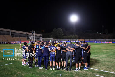  تیم فوتبال چادرملو اردکان را تنها نگذاریم