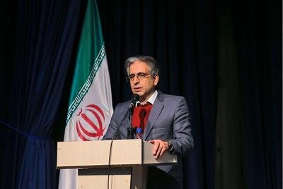 محمدزاده: تئاتر زبان گویای جامعه امروز است