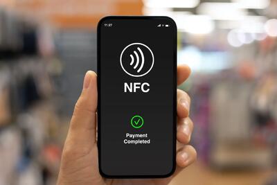  NFC چیست و چگونه زندگی دیجیتال را متحول کرده است؟