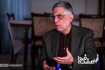 کرباسچی: به جای ۸۰ هزار نیرو ۸ میلیون نفر هم به خیابان بیاید تاثیری بر حجاب جامعه ندارد/ این نهادها نباید بودجه‌های میلیاردی داشته باشند