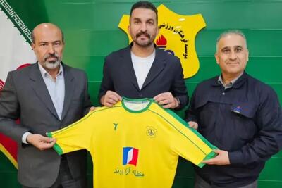 محمد نوری مربی نفت آبادان شد