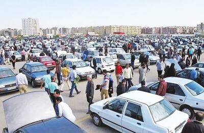 مونتاژی‌ها روی موج دلار