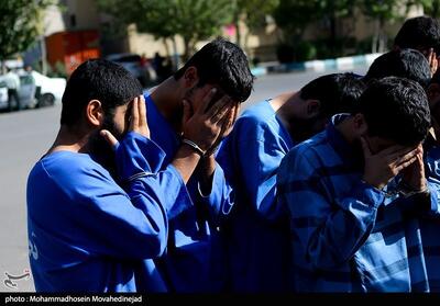 اختصاصی|دستگیری 41 نفر تبعه خارجی بیگانه در مرز مریوان - تسنیم