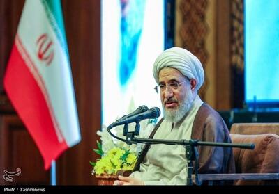 علامه شهید سید مصطفی خمینی یک دایره‌المعارف عمیق و جامع علمی بود - تسنیم