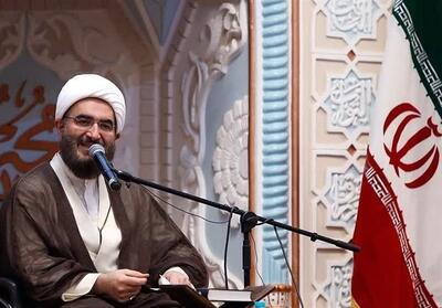 جوانان امروز ستارگان تحول‌اند/ انجمن‌های اسلامی پرچم‌دار اندیشه در مدارس باشند - تسنیم