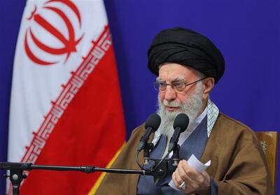 امام خامنه‌ای: مرحوم آقای نائینی فقیه استثنائی و استوانه رفیع حوزه کهن نجف است - تسنیم