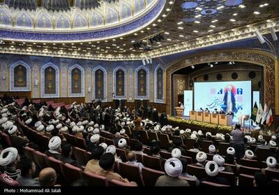  میرزای نائینی به اصل ولایت فقیه معتقد بود/ مبارزه با استعمار و اشغال خارجی - تسنیم