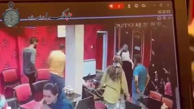 موتورسوار زن ایرانی این گونه وارد رستوران شد!